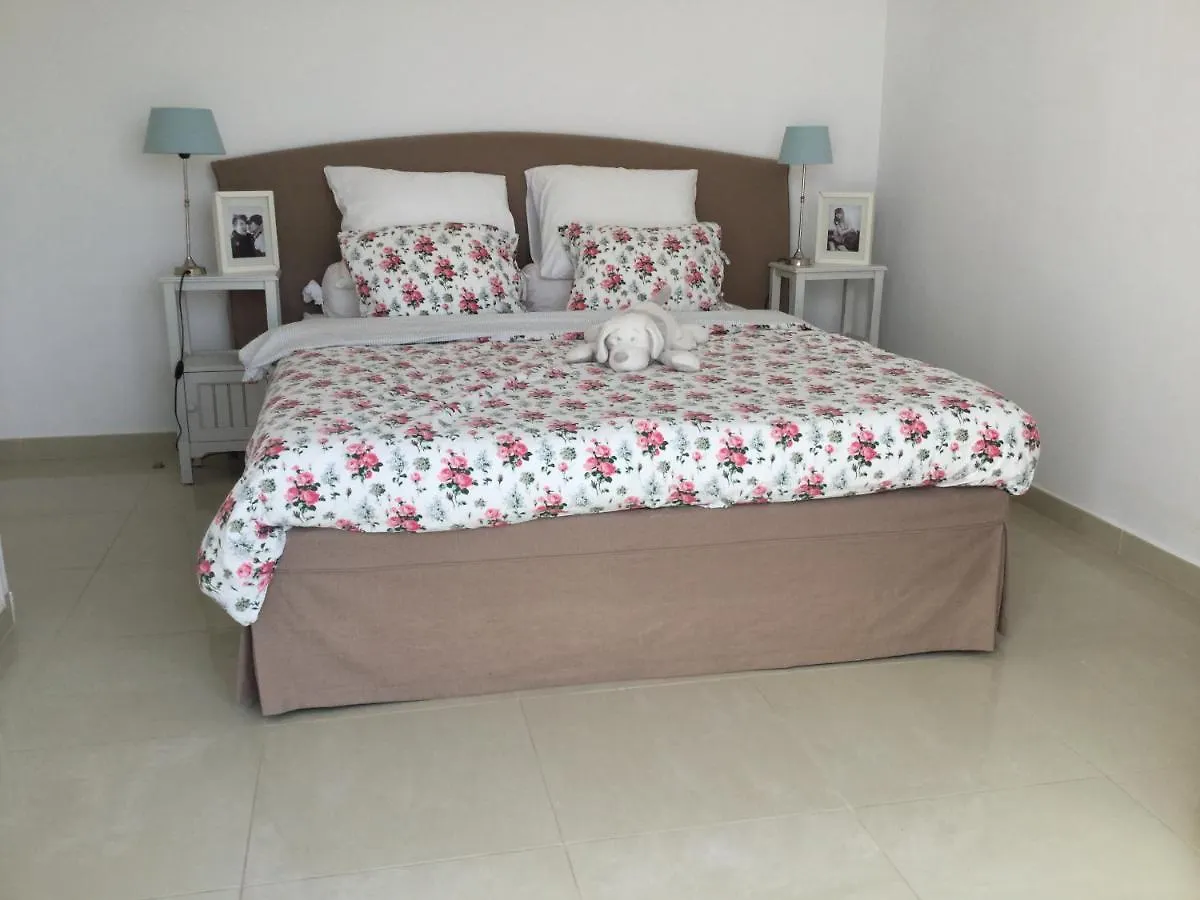 Sayalonga Villa Perla Blanca ספרד